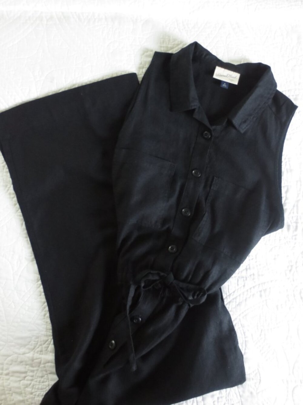 Plus Size Linen Blend Black Wide-leg Cropped Jumpsuit - Picture 3 of 11